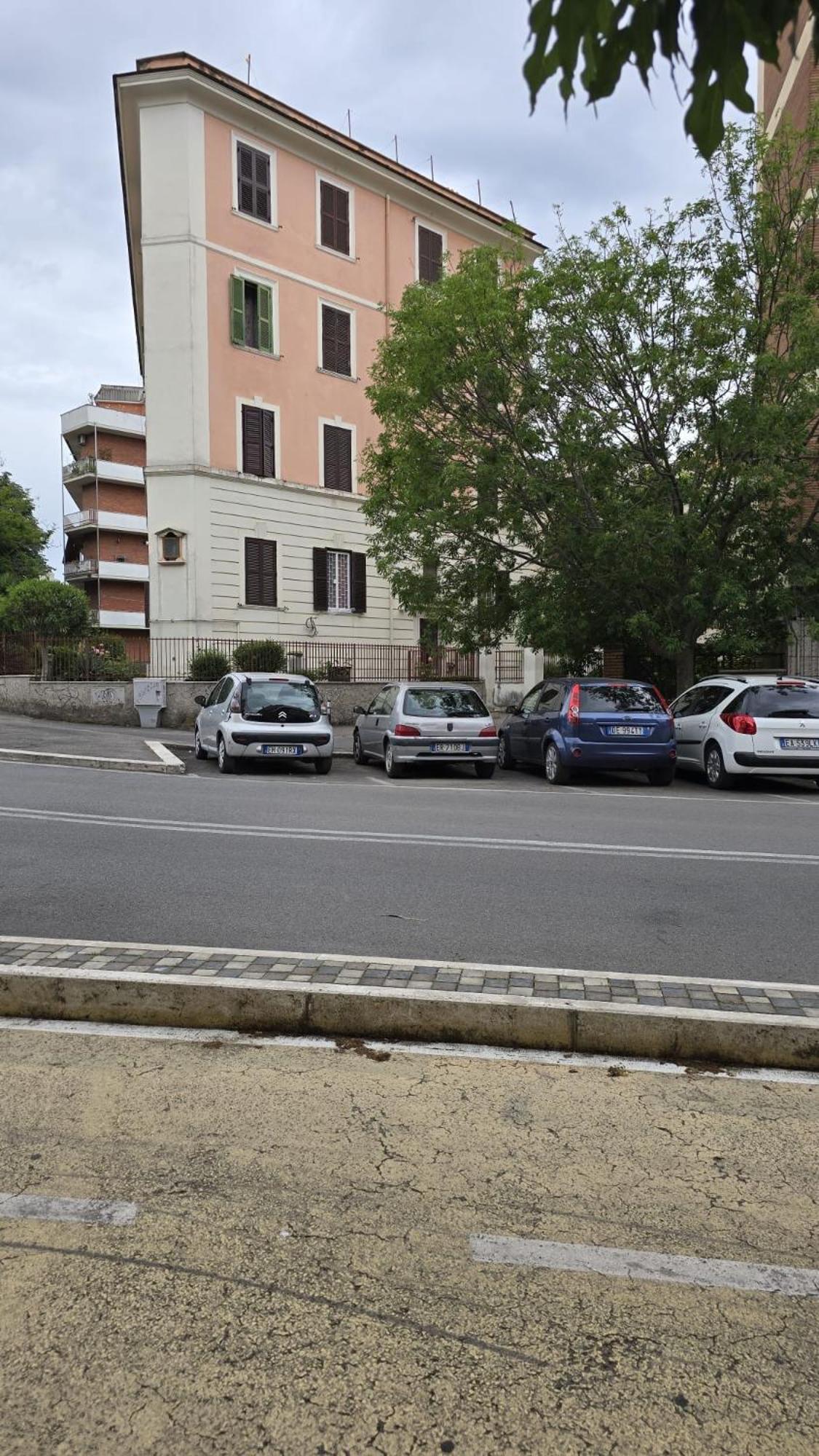 Rbr Relax Boutique - Adiacente Metropolitana Per Il Centro Di Appartamento *